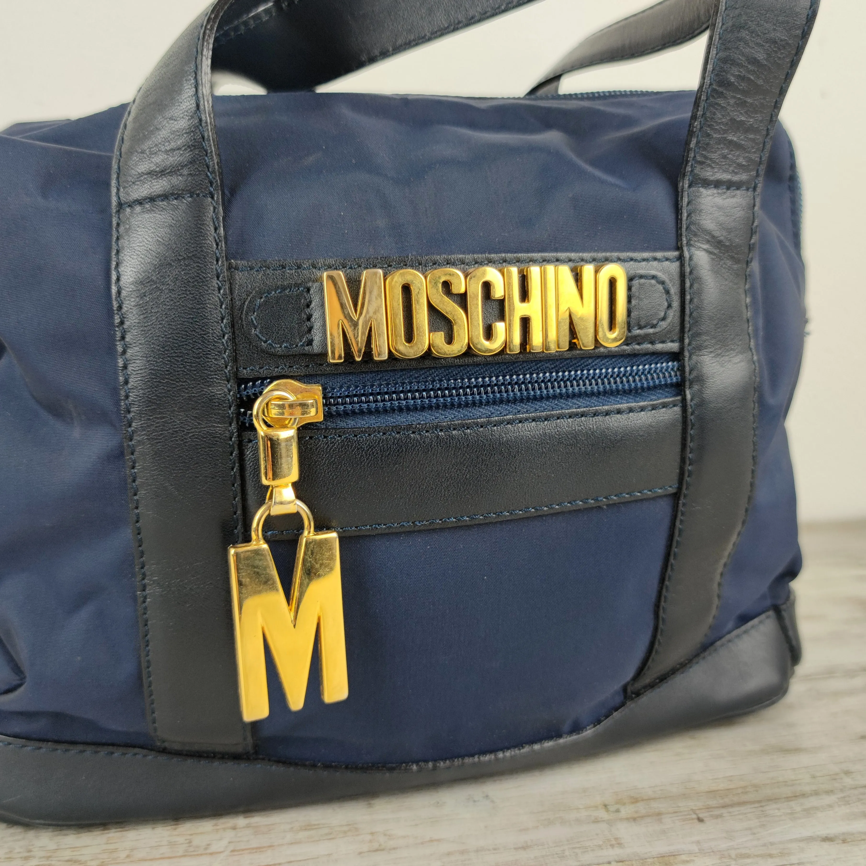 Borsa bauletto vintage Moschino nylon blu