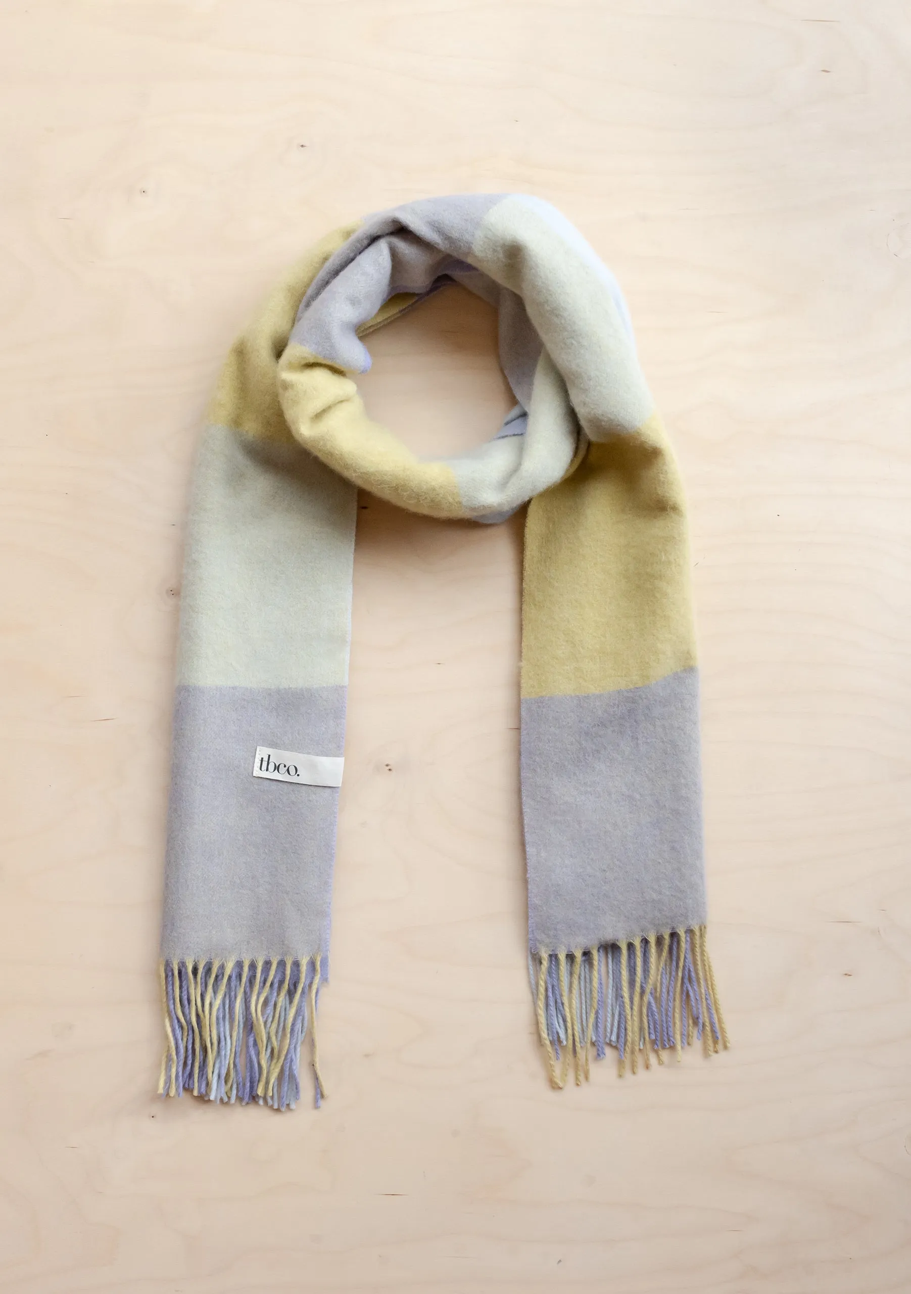 Lambswool Oversized Scarf in Lilac Square Check